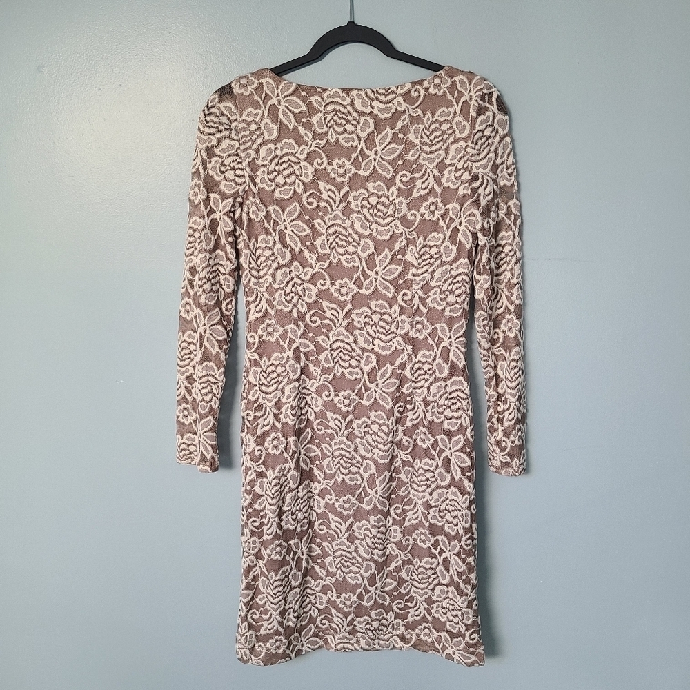 Eliza J Women's Tan Floral Lace Overlay Classic Elegant Long Sleeve Mini Dress - Picture 3 of 7